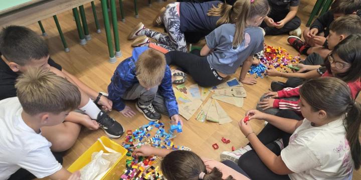 Indulnak a BOUNCE BACK projekt �szi tanul�i foglalkoz�sai