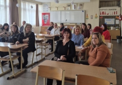 Az �rzelmi intelligencia, mint a sikeres nevel�s kulcsa. Lehets�ges? (pedag�gusoknak) - Bounce Back program