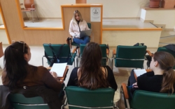 Lépésről lépésre a sikeres minősítéshez óvodapedagógusok számára - Segítségnyújtás és felkészítés óvodapedagógusoknak a ped.II. és a mester pedagógus minősítéshez - felkészülés a helyszíni látogatásra, portfólió védésre - Műhelymunka-sorozat óvodapedagógusok minősüléséhez/Segítünk elindulni a pályán! Pályakezdők szakmai segítése - Tanácsok a sikeres portfóliókészítéshez - A portfóliókészítés menete - pályakezdő óvodapedagógusok műhelymunka-sorozata